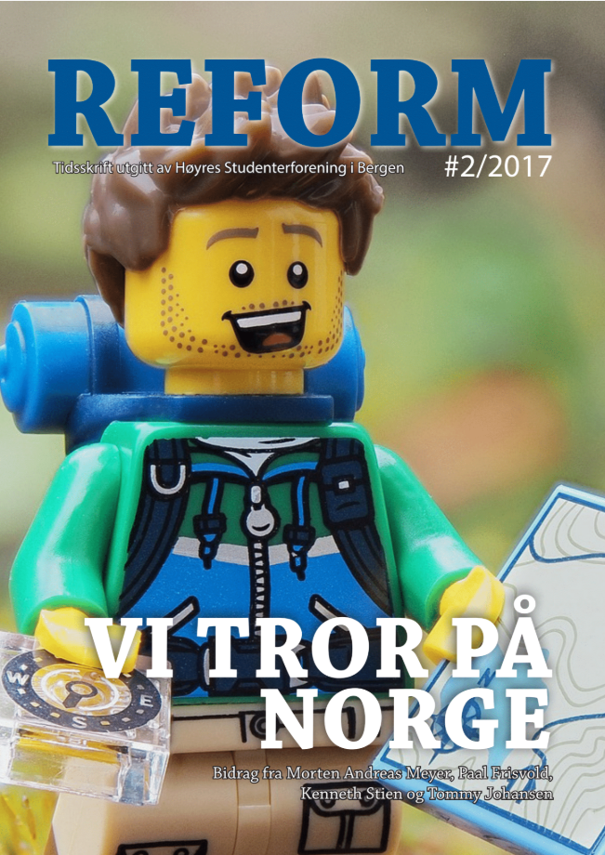Forsiden av Reform, vinterutgaven 2017, med tittelen «Vi tror på Norge». Bildet viser en smilende LEGO-figur med brunt hår, grønn jakke og ryggsekk, som holder et kart. Forsiden lenker til magasinet.